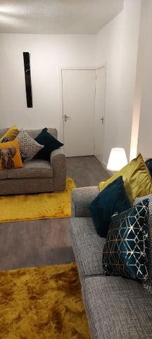 95 Gregg Street, BT27 5AW, Lisburn - Photo 2