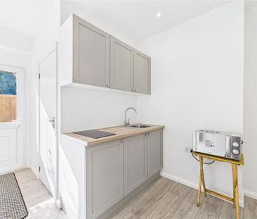 1 bedroom flat to rent - Photo 4