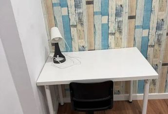 Plaça de Pep Ventura, Badalona, Catalonia 08912