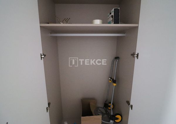 Badalona, La Morera, Barcelona, Catalonia 08918