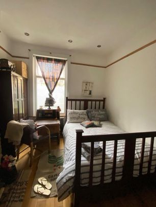 Room in a Shared House, Hinton Road, SE24 - Photo 1
