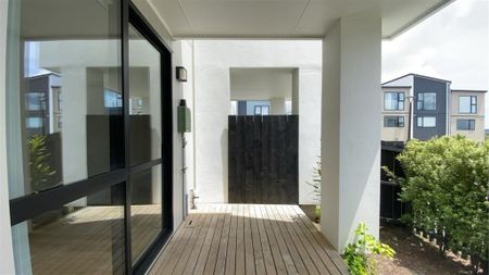 SILVERDALE, 3 BEDROOMS - Photo 5