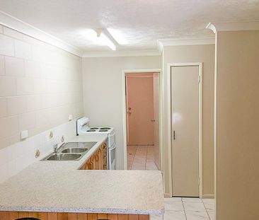 2/27 Camp Street, 4812, Mundingburra - Photo 4