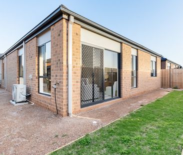 Melton South - Photo 4