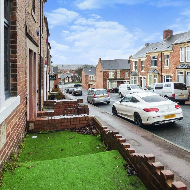 2 bed lower flat to rent in NE9 - Photo 1