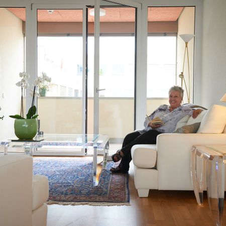 2.5 Zimmer, 91 m², 6. Stock - Photo 3