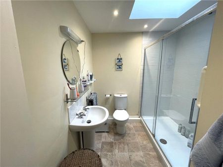 3 bedroom house to rent - Photo 3