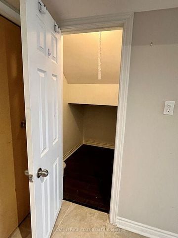 For Lease - 43 Woodlawn Avenue Unit# Basement, Brantford, Ontario - Photo 3