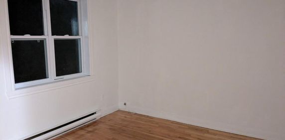 3 et demie à Longueuil - Photo 2
