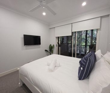 FULLY FURNISHED - PRIME LOCATION - POOL - CARPARK - DUCTED AC - Photo 3