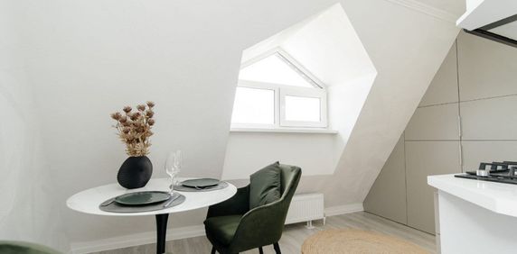 Spre inchiriere o camera in zona Coresi - Photo 2