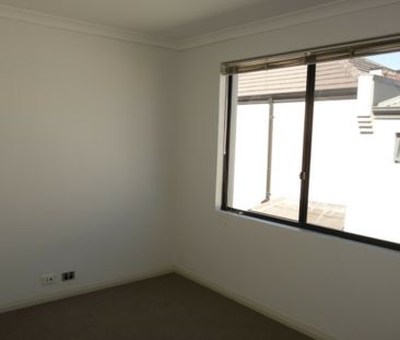 Your New Home in the Heart of Joondalup - Photo 4