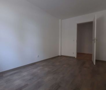 +++ 2 Zimmer Wohnung mit Balkon, Badewanne mit Tür +++ - Photo 1