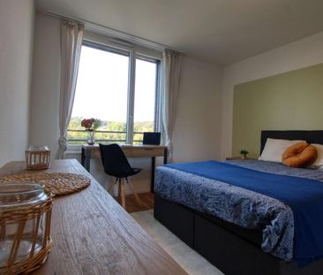 James #1 - Spacious Coliving Apartment in Crissier with private Bat... - Foto 1