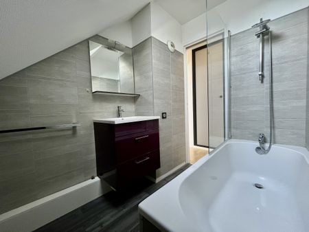 Appartement T2Bis Duplex meublé de 58,28 m² - Quimper - Moulin Vert (Manoir des Salles) - Photo 2