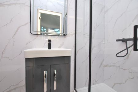 1 bedroom house of multiple occupation to rent - Photo 5