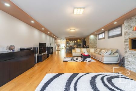 Spacious family home with garden - Foto 2