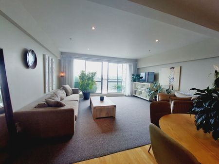 Light-Filled Two-Bedroom Apartment with Stunning Views & Unbeatable Location - Photo 5