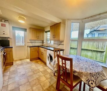 1 bedroom ground floor flat to rent - Photo 4