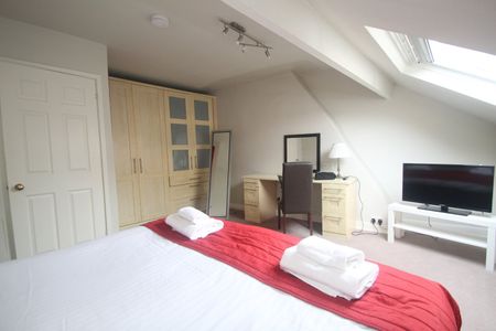 3 bedroom terraced house to rent - Photo 4