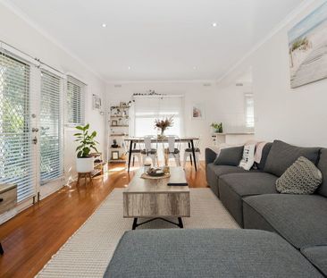 Spacious Home in Sought-after Pocket - Photo 1