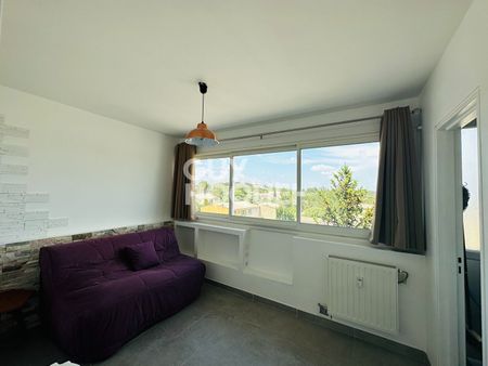 LOCATION : appartement 3 pièces (45 m²) à VILLENEUVE LES AVIGNON - Photo 3