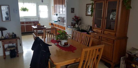 5 1/2 1ER ÉTAGE PERSONNE 50 ANS ET PLUS - Photo 2