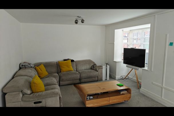 3 Bed Detached House, Lavender Close, LE7 - Photo 1