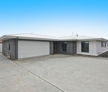 19A Bronhill Street, Moncrieff ACT 2914 - House For Rent | Domain - Photo 1