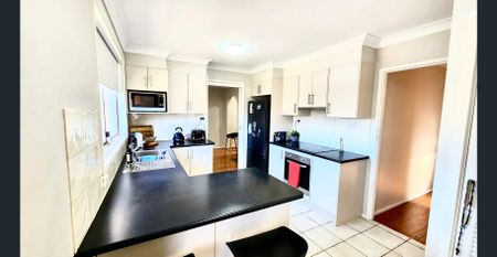 Handy location on a corner block in quite cul de sac!!!!! - Photo 3