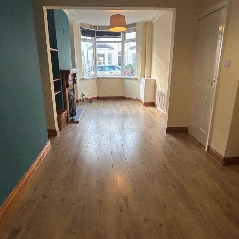 25 Belmont Avenue, Belfast, BT4 3DE - Photo 1