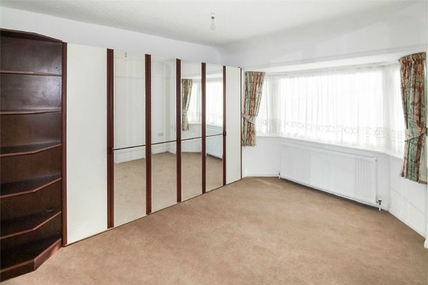 Monks Park, Wembley, HA9 - Photo 1