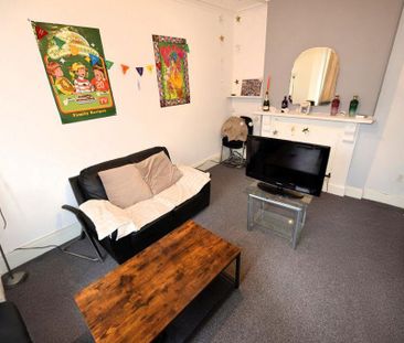 4 bedroom house to rent - Photo 1