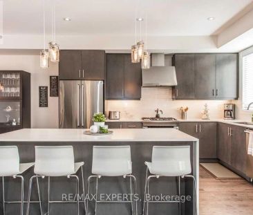 37 JUNEAU STREET - Photo 4