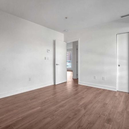 4 1/2 Montréal Downtown 700 sq.ft - 2 beds, 1 bath - Photo 3