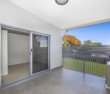 DON'T MISS OUT ON THIS BEAUTIFUL UNIT!! - Photo 4