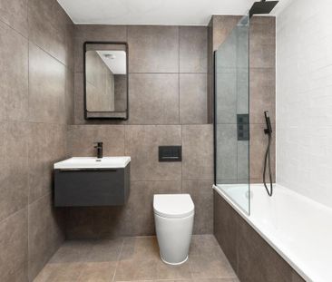 1 bedroom flat to rent - Photo 6