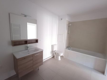 location Appartement T4 DE 76.7m² À BOBIGNY - Photo 5