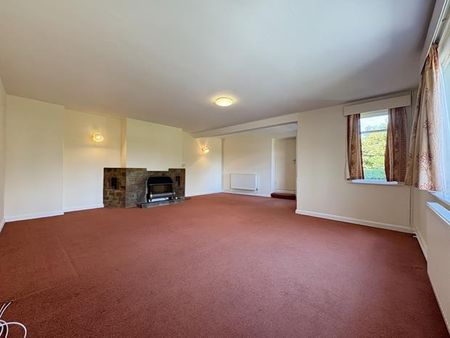 4 bedroom semi-detached house to rent - Photo 2
