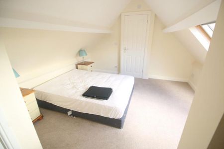 4 bedroom house to rent - Photo 2