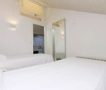 3-bedroom apartment for rent in Sol perfect for professionals, couples, and students. - Photo 2