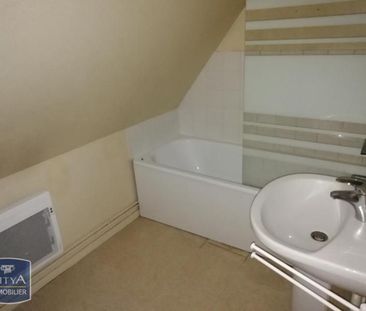 Location Appartement 2 pièces 44m² ST AMAND MONTROND 18200 - Photo 3