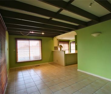 Light-Filled Residence Close to Shops, Schools & Transport - Photo 3