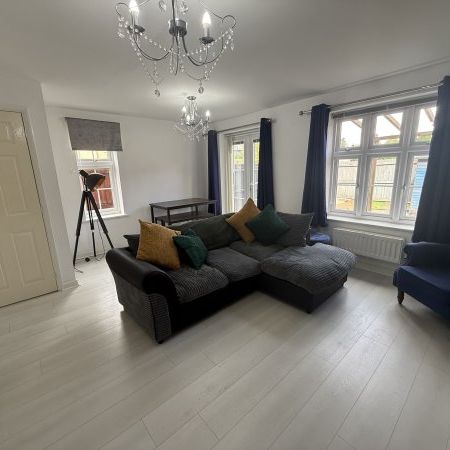 Llys Rhaeadr, Swansea, SA9 - Photo 1