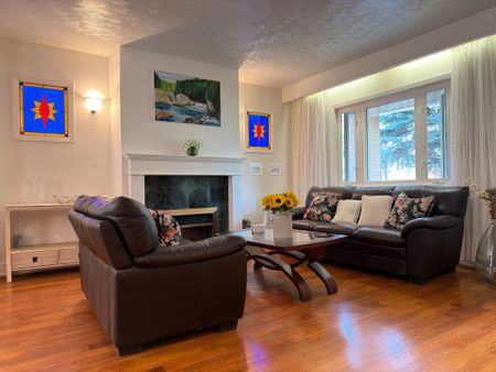 For Lease - 107 Melrose Avenue, Toronto, Ontario - Photo 4