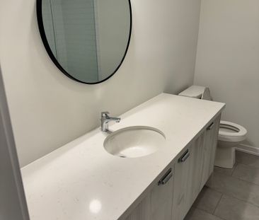 For Lease - 1537 Wheatcroft Drive, Oshawa, Ontario - Photo 5