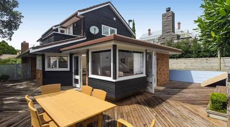 REMUERA - 4 Bedrooms House (plus 1 Office) - Photo 4