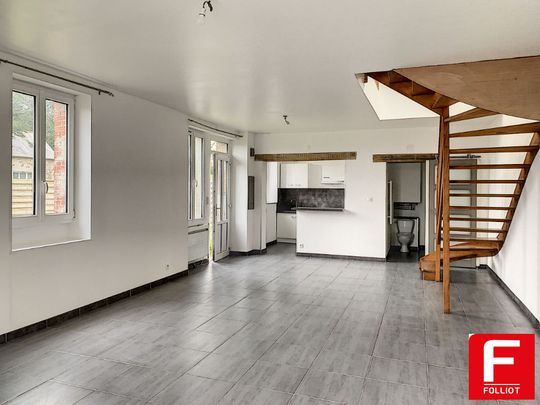 Maison centre ville 35610 PLEINE FOUGERES - Photo 1