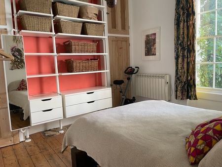 1 Bed Flat, Coldharbour, SW9 - Photo 3