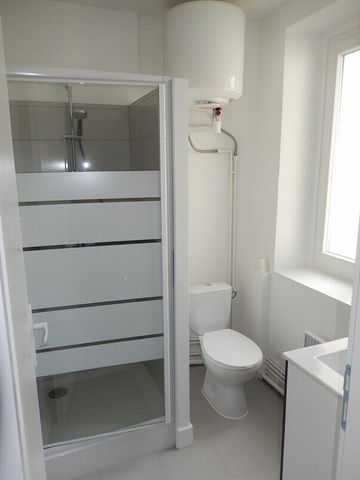 Location Appartement 1 pièce 34m² BORDEAUX 33000 - Photo 5